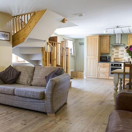 Finest Retreats - 2 Bed Llangollen Cottage - Sleeps 4 Exterior photo